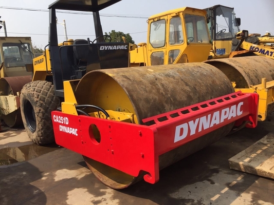 Использованный дорожный ролик Dynapac CA251D 15тон в Японии с двигателем EPA и оригинальной краской