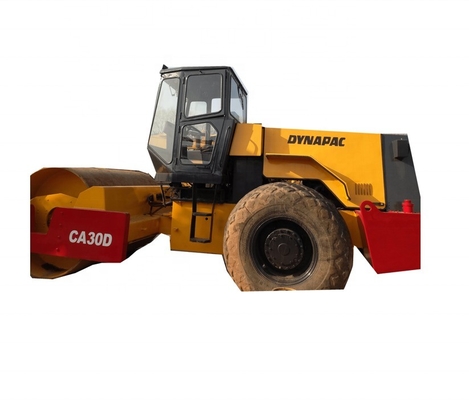 Использованный ролик с одним барабаном CA30D Dynapac с оригинальным шведским дизайном и дизельным двигателем