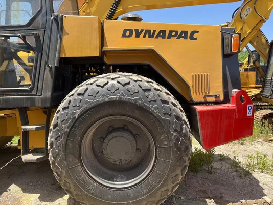 15 тонн Dynapac CA301 Использованный дорожный ролик с оригинальной краской и двигателем HINO из Японии