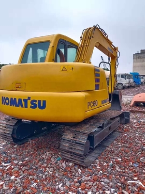 Использованный кавальщик Komatsu PC60 экскаватор Машина в хорошем состоянии Вес 6000 кг