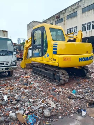 Использованный кавальщик Komatsu PC60 экскаватор Машина в хорошем состоянии Вес 6000 кг