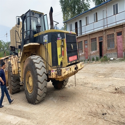 Доступный трактор Japan Caterpillar CAT 980G в отличном состоянии