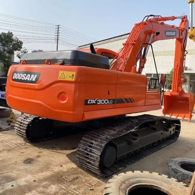 Японская оригинальная тракторная машина Doosan DX300LC Использованный экскаватор с бесплатной доставкой сегодня