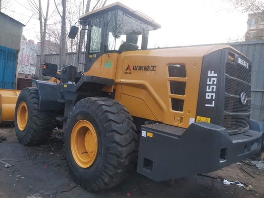 Отличное состояние SDLG 955F колесный погрузчик с мощностью 162 кВт и низким рабочим временем