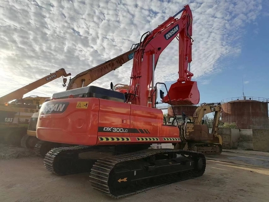Горячая статья Экскаватор Doosan DX300LC с двигателем HINO из Японии в отличном состоянии