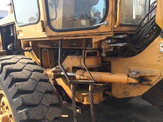 Использованная машина Япония Оригинальная краска Komatsu GD505A 20тонный классификатор в Японии с двигателем CAT