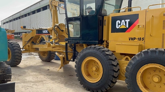 Машиностроительные мастерские использовали CAT140K классификатор с двигателем Cummins и прямым приводом