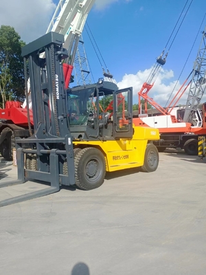 Подержанный Komatsu FD160 16TON Дизельный вилочный погрузчик с оригинальной гидравлической системой в хорошем состоянии
