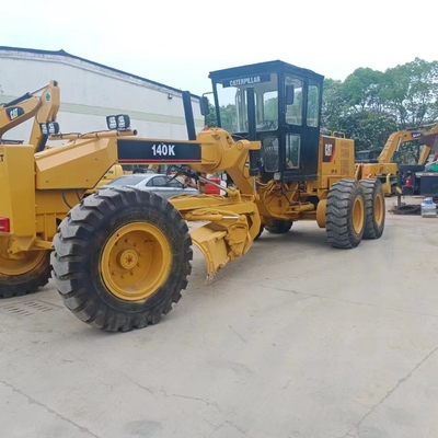 Подержанный CAT140K Motor Grader Оригинальный цвет Использованная инженерная строительная техника