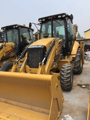 CAT 430F Подержанный погрузчик с вместимостью в 0,2 м3 и небольшим рабочим временем