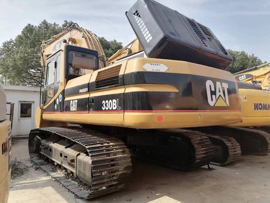30-тонный эксплуатируемый экскаватор Caterpillar 330BL с емкостью в 0.2 м3 и оригинальной краской