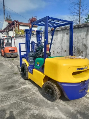 KOMATSU FD30 3-тонный вилочный погрузчик для подъема мини-палет для контейнеров для складов