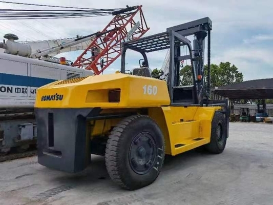 Подержанный контейнерный грузовик KOMATSU FD160 16TON в отличном состоянии