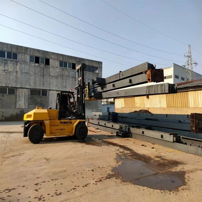 Легкая эксплуатация Использованный вилочный погрузчик KOMATSU в оригинальном цвете для непревзойденной производительности