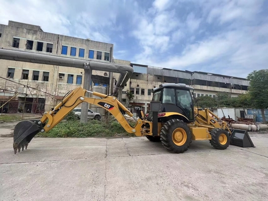Использованный оригинальный красочный дизельный погрузчик Caterpillar 420F с гидравлическим клапаном Nabtesco 2017 года