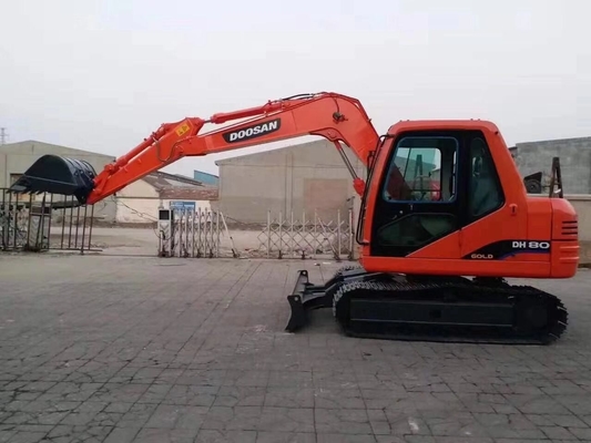 Использованный экскаватор Doosan DH80 с оригинальной краской и гидравлическим цилиндром Liyuan в Японии