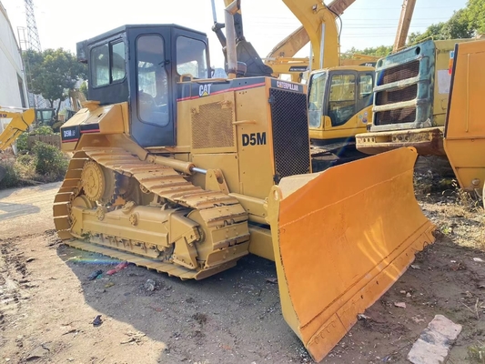 Использованный дозер Caterpillar D5M в отличном состоянии в Японии