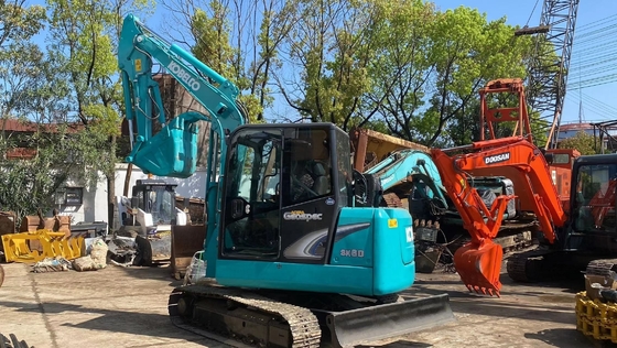 Использованный мини экскаватор KOBELCO SK60 с низким рабочим временем и гидравлическим цилиндром Parker