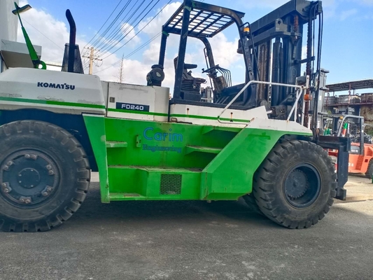 24000 кг Использованный вилочный погрузчик KOMATSU FD240 Погрузчик для подъема поддонов Ручное управление 24тонный грузовик