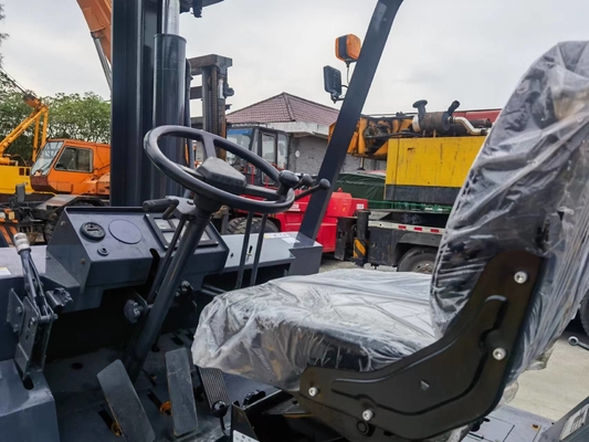 KOMATSU FD150 15-тонный грузовик для подъема поддонов с ручной эксплуатацией в хорошем состоянии
