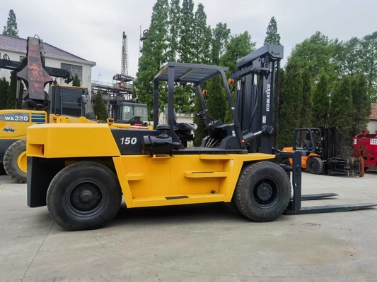 KOMATSU FD150 15-тонный грузовик для подъема поддонов с ручной эксплуатацией в хорошем состоянии