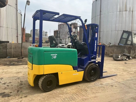 Низкий рабочий день и хорошее состояние Komatsu 3T погрузчик FD30 для строительных работ