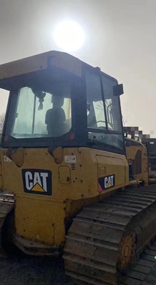 Доступный тракторный дозер CAT D5K с небольшим рабочим временем и хорошим состоянием