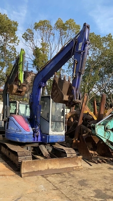 Подержанный экскаватор Komatsu PC78 с высокой эффективностью работы и хорошим состоянием