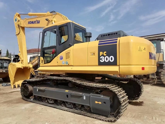 Подержанный экскаватор Komatsu PC300 в хорошем состоянии с низким рабочим временем