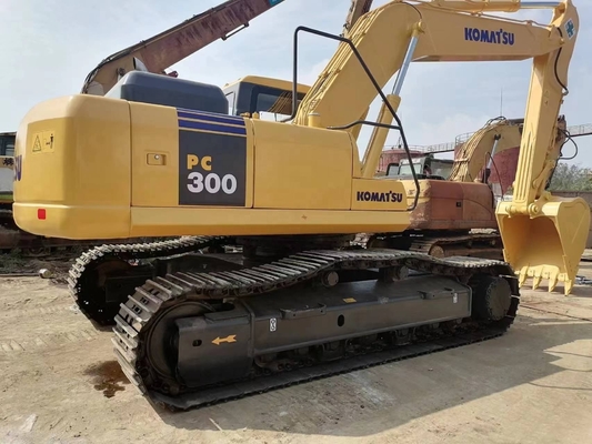 Подержанный экскаватор Komatsu PC300 в хорошем состоянии с низким рабочим временем