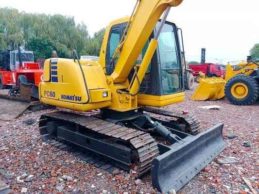 Япония Оригинальный экскаватор Komatsu PC60 6 тонн Crawler Digger с 0,35m3 ведро