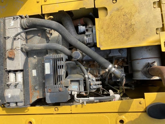 KOMATSU Двигатель 13T Робер экскаватор Komatsu PC130-7 Использованный экскаватор в Японии