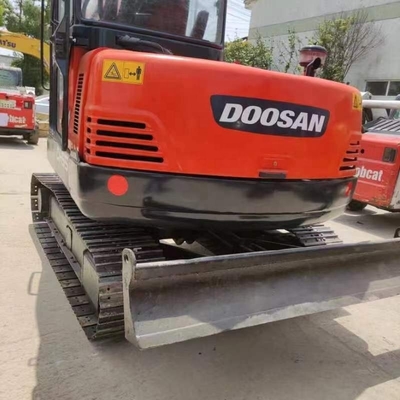 Двигающийся тип ползучий гидравлический экскаватор Doosan DH55 Хорошая производительность использованный экскаватор