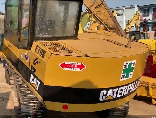 CAT E70B Экскаватор с прочным гидравлическим цилиндром и длительным сроком службы