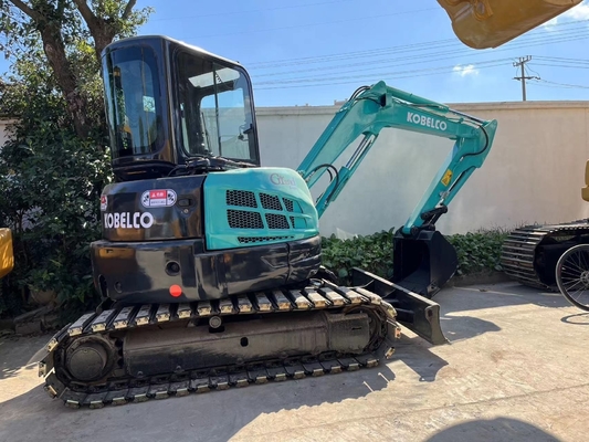 Гидравлический экскаватор Kobelco SK55SR с отличным состоянием и емкостью 0.3 м3