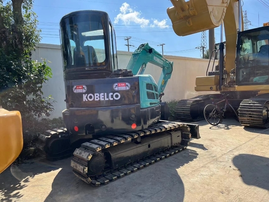 Гидравлический экскаватор Kobelco SK55SR с отличным состоянием и емкостью 0.3 м3