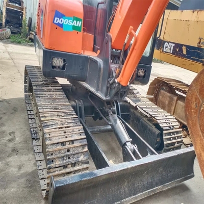 Подержанный экскаватор Doosan DH55 40KW Использованный гидравлический экскаватор для Sal