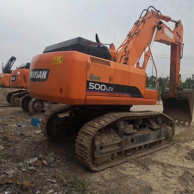 Подержанный экскаватор DOOSAN 500LCV в хорошем состоянии с доступным и гидравлическим насосом