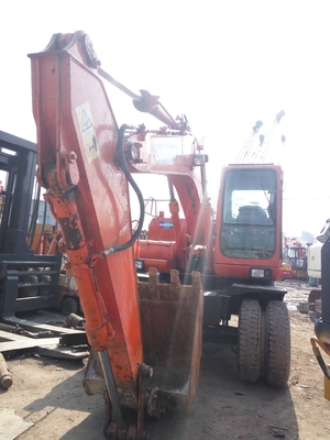 Использованный экскаватор на колесах DOOSAN 150W-7 15 тонн с емкостью в 0.7 м3