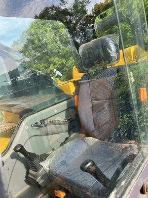 Использованный экскаватор VOLVO EC360B 36TON с низким рабочим временем и хорошим обслуживанием на складе