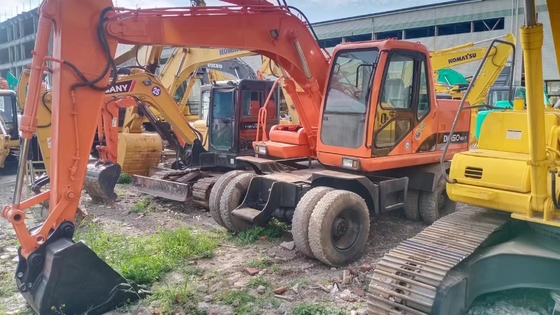 DOOSAN DH150w-7 колесный экскаватор оригинальная краска и 16000 кг на складе для строительства