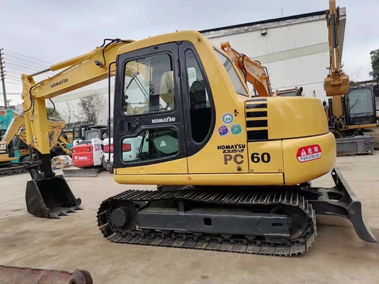 Импортированный из Японии экскаватор Komatsu PC60 с оригинальным двигателем и низким рабочим временем