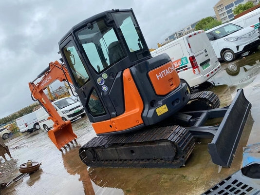 Высокая рабочая эффективность HITACHI ZX55USR мини-экскаватор 5,5 тонны рабочая масса используется