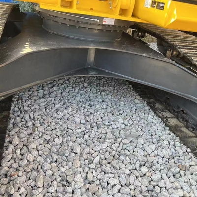 Подержанный экскаватор KOMATSU PC210-8 в хорошем состоянии с небольшим рабочим временем