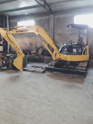 Низкие рабочие часы Использованный экскаватор Komatsu PC40 для строительства