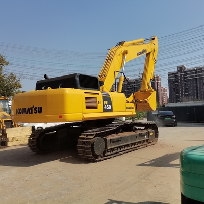 Япония импортирует подержанный экскаватор Komatsu PC450 Использованный 45-тонный экскаватор в Шанхайском дворе