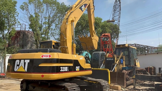 Оригинальный экскаватор 20 тонн CAT 320BL Использованный экскаватор с мощностью 112 кВт и сертифицированный EPA / CE