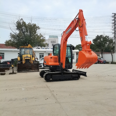 Тяжелое строительное оборудование Doosan DX60 Использованный экскаватор с гидравлическим цилиндром