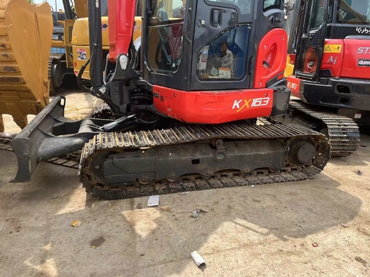 В хорошем состоянии Кубота KX163-5 Подержанный экскаватор с рабочей массой 3 тонны