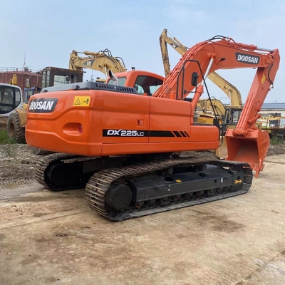 22 ТОНА Рабочая масса Использованный экскаватор Doosan DX225LC с оригинальным гидравлическим клапаном